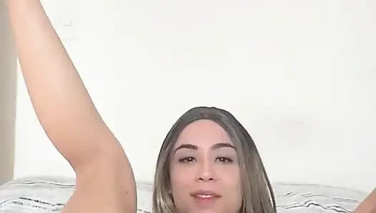 Zayıf bir deli senin gelip onu yemen