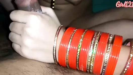 Balayında seks, evli kadın ki sıkı chut ko khola