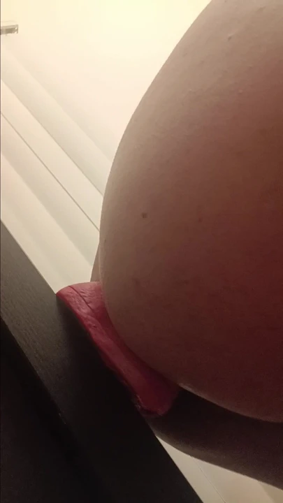 Gerçek yarak için can atıyor