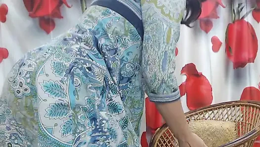 Yarım yamalak oral seks tarafından yaramaz milf