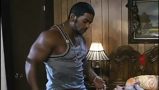 Missy monroe ateşli ırklararası seks yapmayı seviyor. missy monroe, brian pumper - sapık orta yaşlı seksi kadınlar