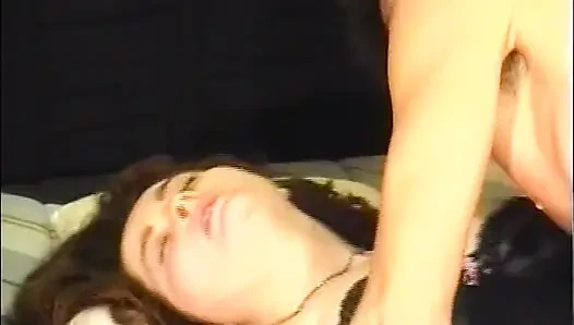 Almanya'dan mükemmel hatun yarağa binmeyi ve boşalmayı seviyor