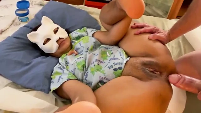 Filipinli ile dişsiz bj ve iyi anal sonra ikinci atış