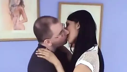 Matematik profesörü otel odasında Orta Doğulu öğrenciyi arkadan sikiyor