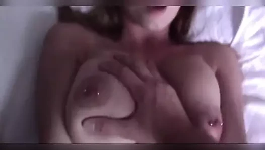 Seks ile busty milf ile cumshot üzerinde memeler
