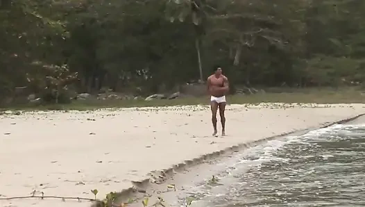 Sulking beach twink sikiliyor