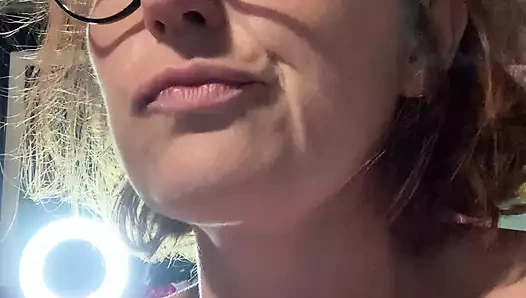 Anal boncuklarla anal eğitim - daha önce hiç olmadığı kadar derine iniyorum!