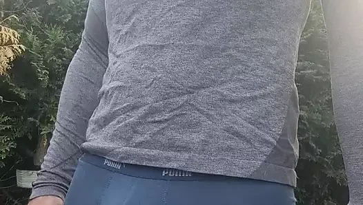 Büyük yarak işiyor