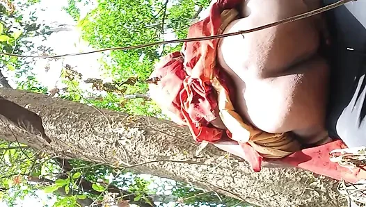 Jangal me mangal chut ki chudai