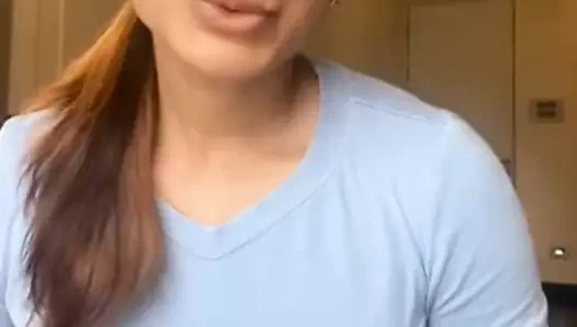 Samantha titts şimdi daha büyük