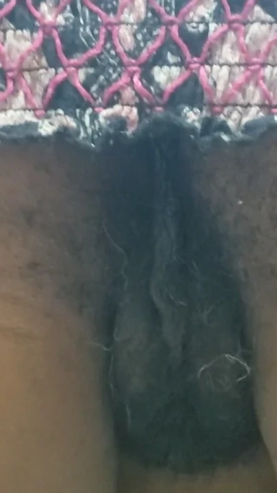Power ass of a mature queen at her absolute peak in a private tape of unshaven siren dominance | Clip 1