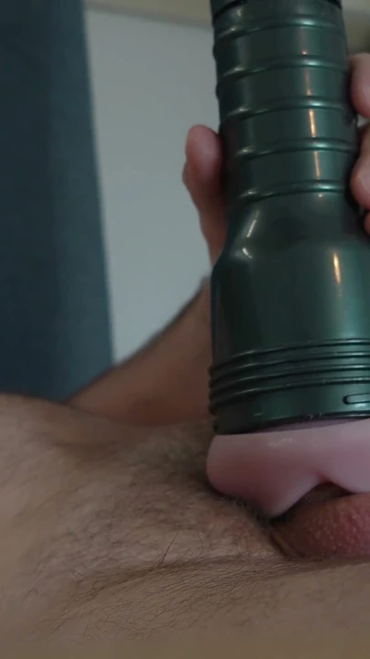 Islak Fleshlight beni çok sert boşaltıyor | Klip 2