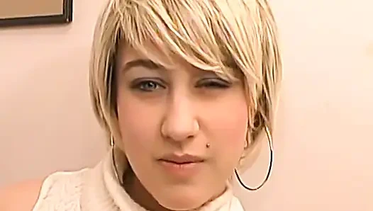 Üniversiteli tatlı exie sikiliyor