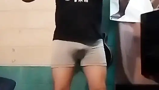 İsa boksörde penisini çekiyor 142