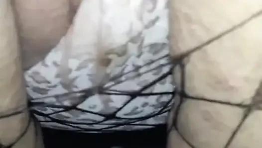 Kalın üvey annede iç çamaşırı sikişi