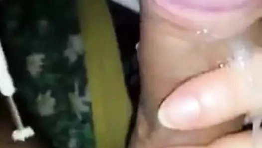 2$ için bu kadın benim taze cum yemeyi kabul ediyor