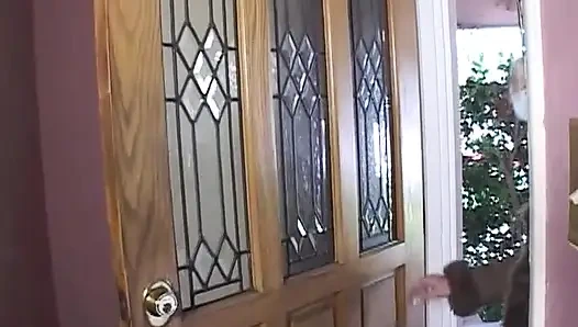 Amatör orta yaşlı seksi kadın yarak alıyor