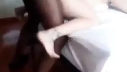 Koca boşalan izlerken onun eş almak becerdin sert