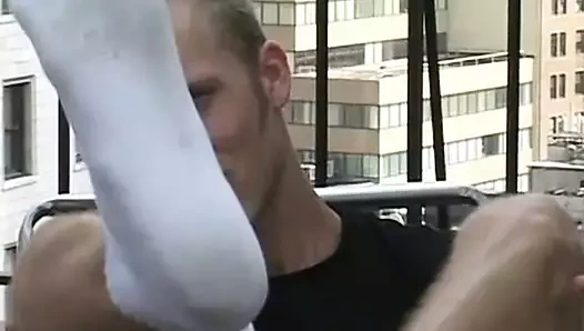 sarışın sporcu jason emme onun kendi sıcak ayak açık havada