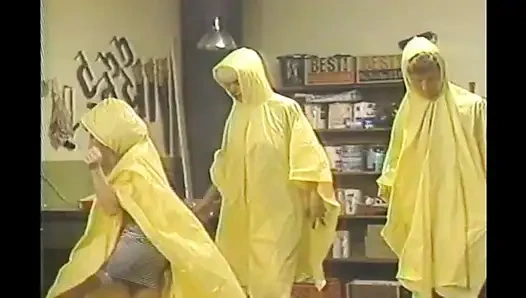 Herhangi bir yarak için mevcut iki güzel klasik sarışın (tam film)