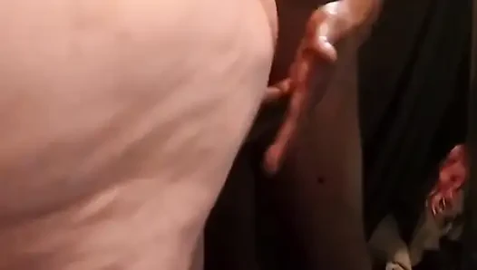 Bu büyük götlü pawg amında en iyi zamanı geçiriyor