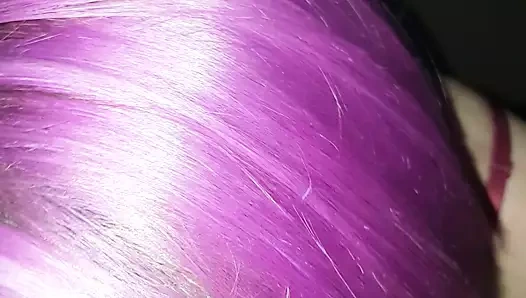 Beyaz sürtük yüzünü sikiyor