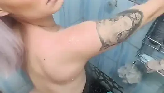 Duş aldım ve ondan sonra işler farklı gitti