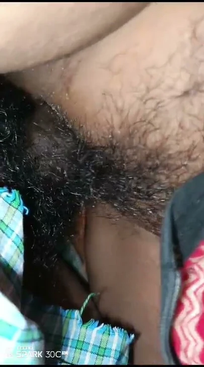 Genç Hint Bhabhi eski erkek arkadaşı tarafından sikiliyor Bhubaneswar seks videoları | Bölüm 1