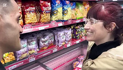 Süpermarketteki kız şalgamdan beni tuttu