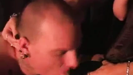 Ruby ve büyük bir korkak oğlan