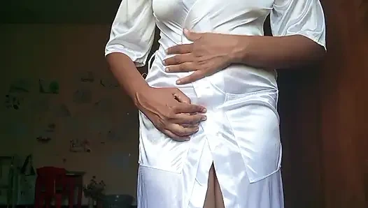 Sri Lankalı öğretmen Anne odasında tek başına