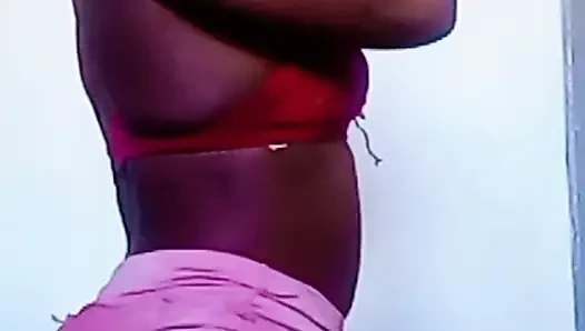Üvey babam benimle seks yapmak istiyor