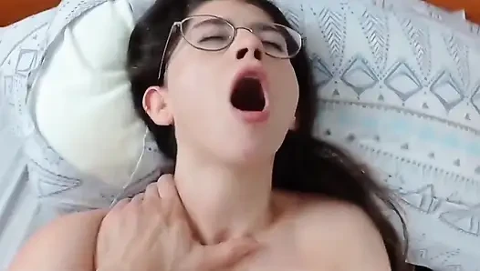 18 yaşındaki esmer oral seks domalarak götüne boşalma shanaxnow