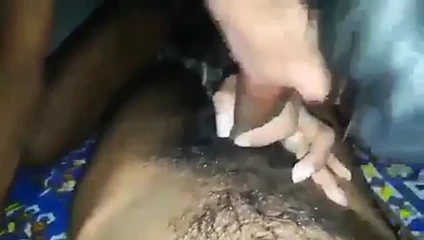 Sri lankalı eşcinsel oral seks