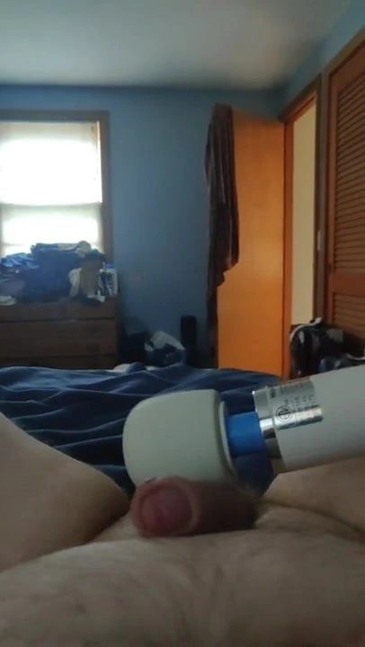 sünnet derimi geri çekerek