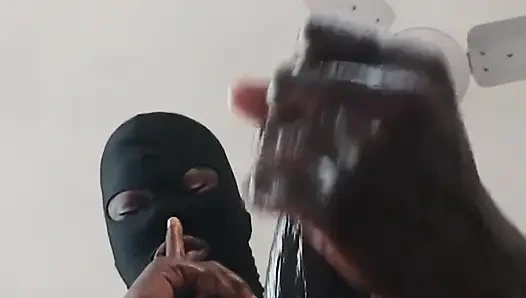 Kapa çeneni ve babanın sikini al