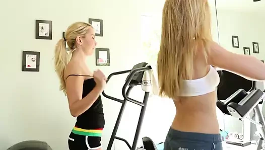 Aaliyah love ve taylor Whyte için lezbiyen seks