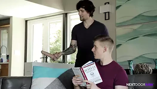 Nextdoorraw üvey kardeşime ilk kez barebacked