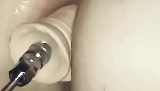 7 inçlik bir yarağın tadını çıkarıyor