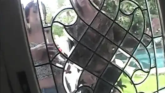 Edepsiz üvey anne büyük yarağı emo üvey kızıyla paylaşıyor