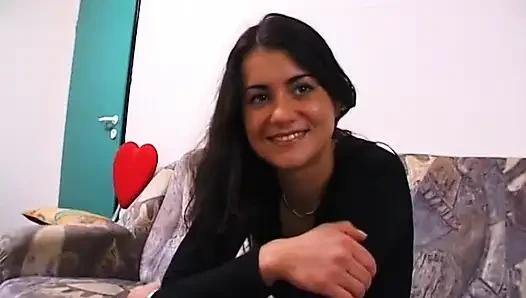 Güzel hatun oyuncu seçmelerinde kendini tatmin ediyor