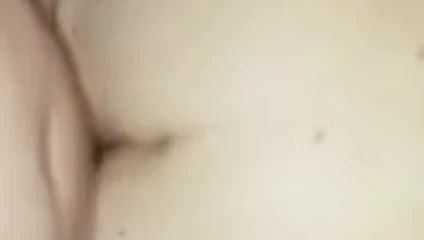 Kurzer Doggy Ausschnitt