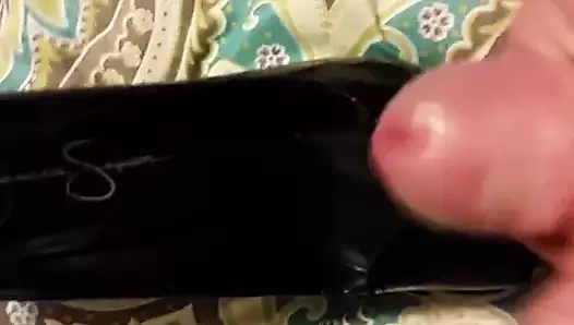 Karısının jessica simpson topuklarına cum pompalamak