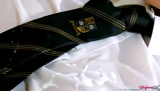 Sophia Smith'in yer aldığı üniversite banyosu 1