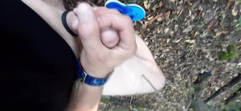 Outdoor Wank Part 1 (no Cum)