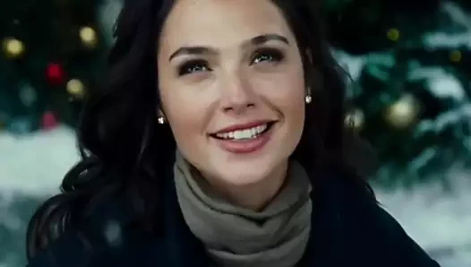 Gal Gadot Noel zamanı dışarıda.