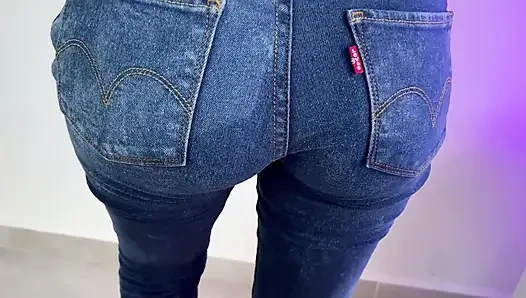 Rubbing Dick with My Jean Part 2