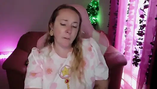 Büyük siyah yarak edepsizce konuşuyor