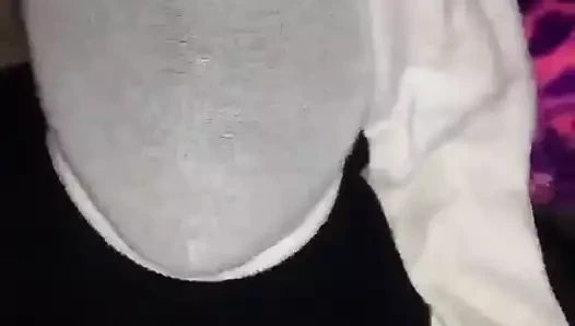 Çoraplı kız orgazmı