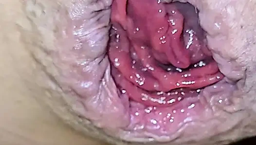 Longpussy. Devam et, kendine bir şey yapamıyorsun.